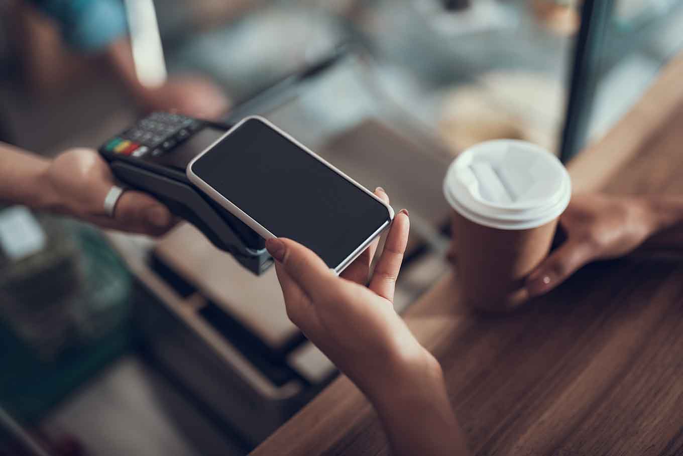 mobile-phone-card-machine-payments